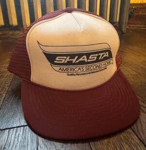 VINTAGE Shasta RV America's Second Home Maroon Mesh Trucker Hat Snapback NWOT